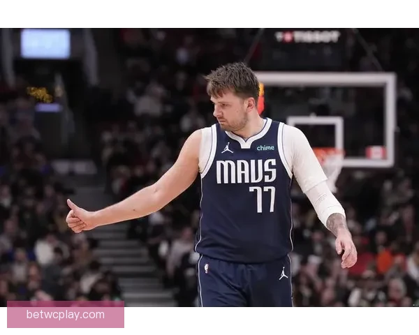 基德确认继续执教独行侠并再次否认参与东契奇交易全过程